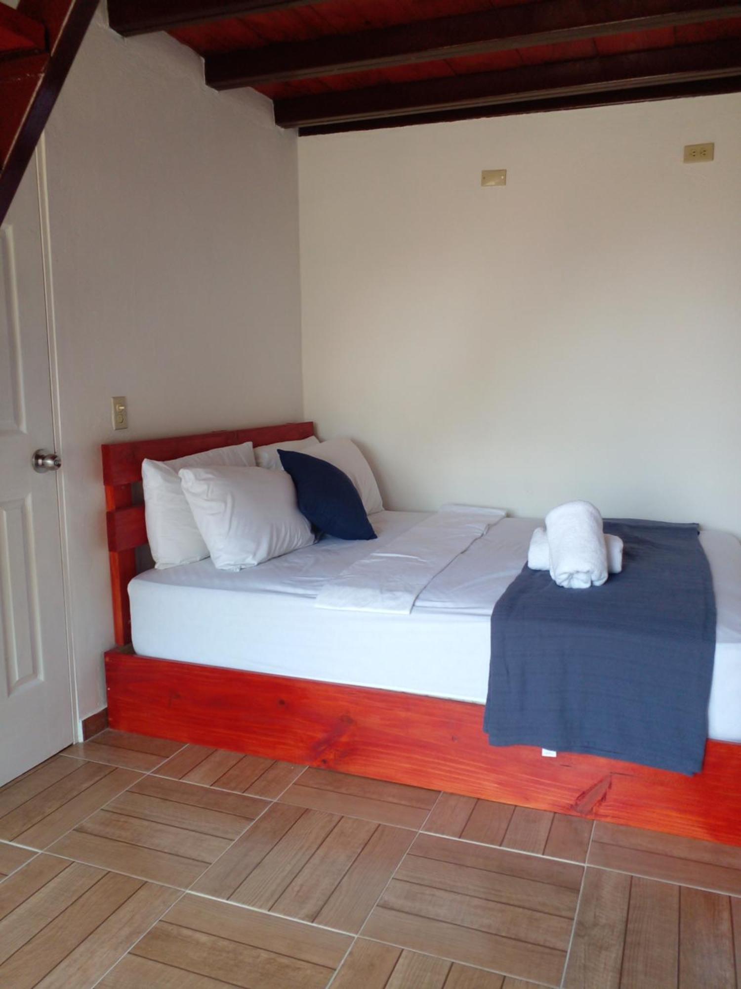 Cabanas Martina Surf Playa Guanico Pedregal Εξωτερικό φωτογραφία